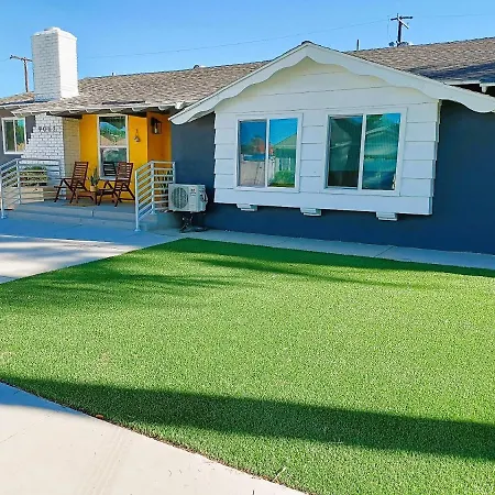 Holiday home Stunning Remodeled House Near Beach And Disneyland *