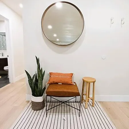 Stunning Remodeled House Near Beach And Disneyland Garden Grove