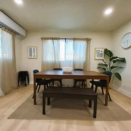 Stunning Remodeled House Near Beach And Disneyland Holiday home Garden Grove